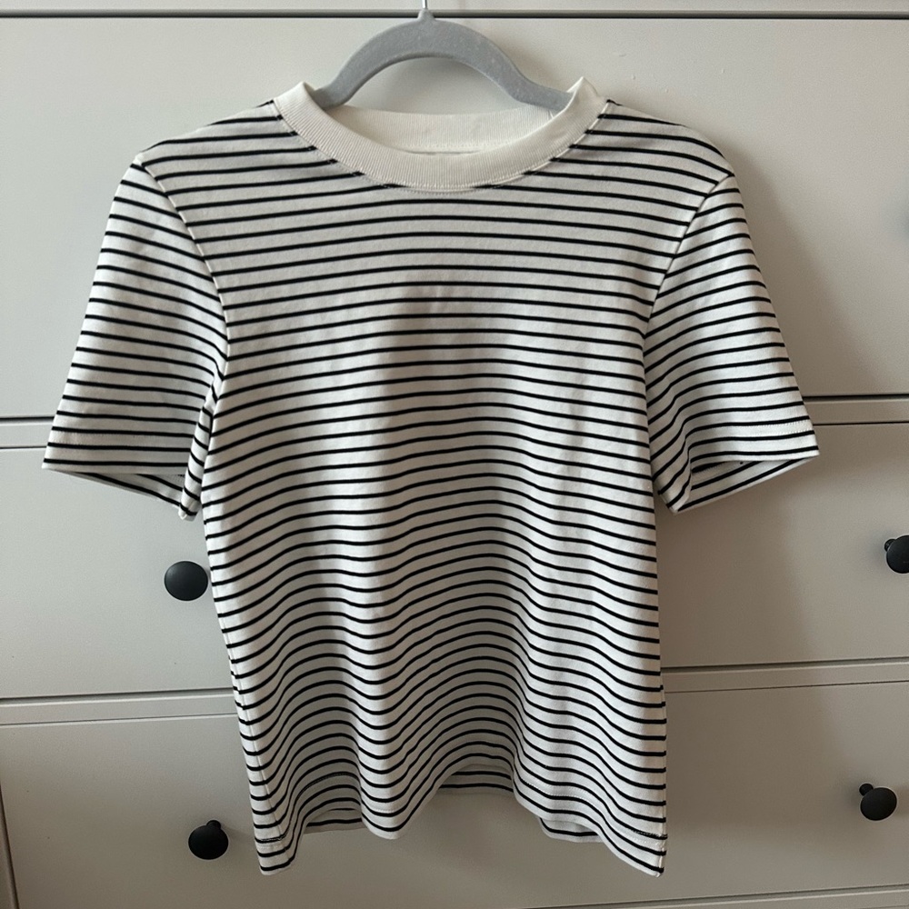 NWOT COS basic striped T-shirt